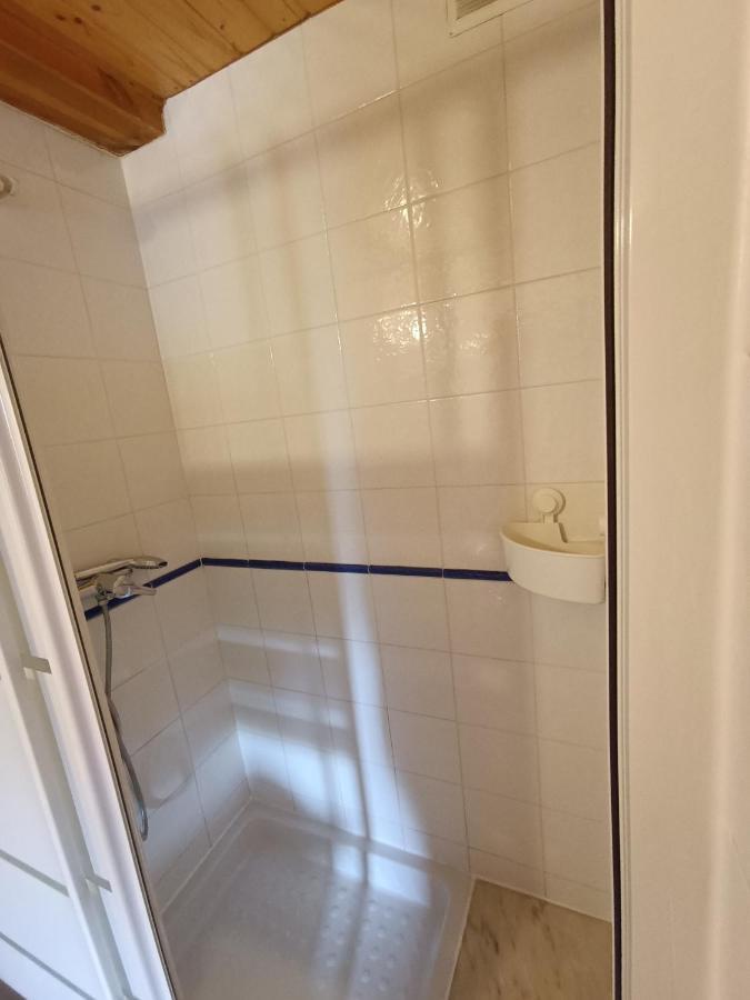 Mar Tu Apartamento En リャネス エクステリア 写真